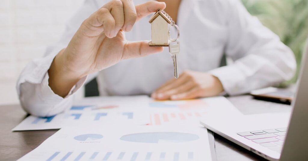 découvrez les tarifs de l'assurance micro-entreprise pour protéger votre activité. comparez les offres et trouvez la couverture adaptée à vos besoins tout en optimisant vos coûts.