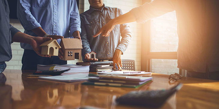 découvrez les meilleures options d'assurance auto pour les entrepreneurs. protégez votre véhicule professionnel tout en bénéficiant de tarifs adaptés à votre activité.
